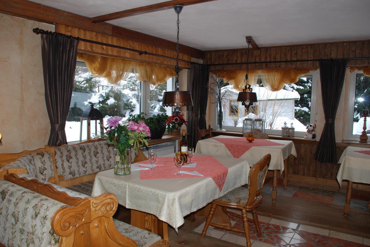 Pension Haus Am Hirschsprung Willingen (Upland) Exterior foto